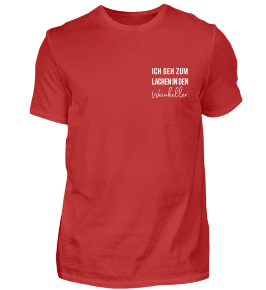 Ich geh zum Lachen in den Weinkeller – Herren Basic T-Shirt – Rot, Vorderansicht