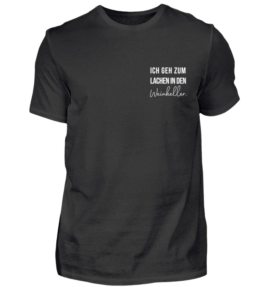 Ich geh zum Lachen in den Weinkeller – Herren Basic T-Shirt – Schwarz, Vorderansicht