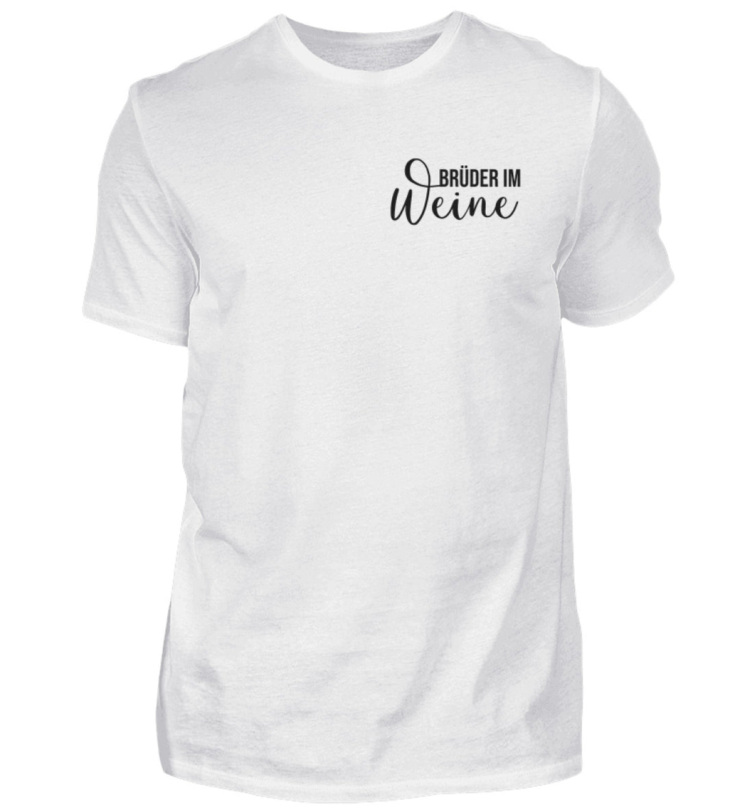 Brüder im Weine Herren Basic T-Shirt in Weiß mit kleinem schwarzem Brustmotiv.