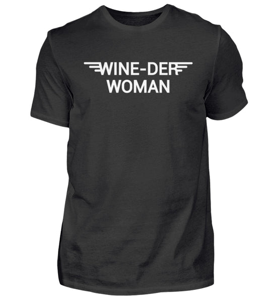 Wine-der Woman – Herren Basic T-Shirt in Schwarz – Vorderansicht des Druckmotivs