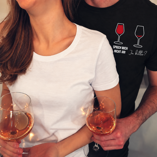 Eigene Herren T-Shirt-Trageansicht Sprich mich nicht an – digital bearbeitet, Begleiterin im neutralen Shirt