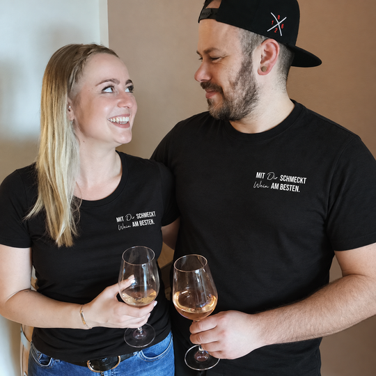 Mit dir schmeckt Wein am besten – Damen T-Shirt – eigenes Model ohne Jana, Schwarz