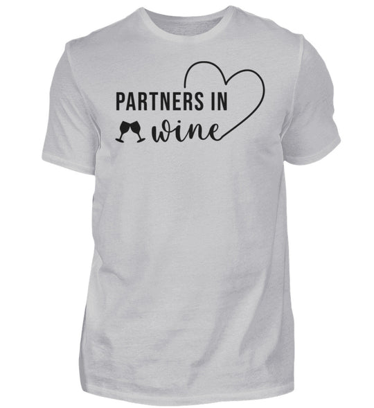 Partners in Wine Herren-T-Shirt Grau – großes Motiv mittig auf der Brust