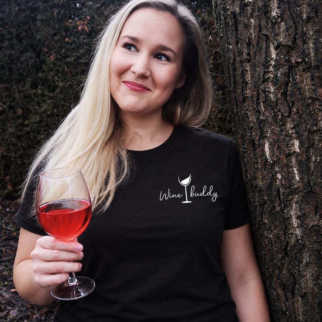 winebuddy premium damen schwarz ersatz – vorhandene eigene Models ohne Jana, Kleidung und Originalmotiv digital angepasst