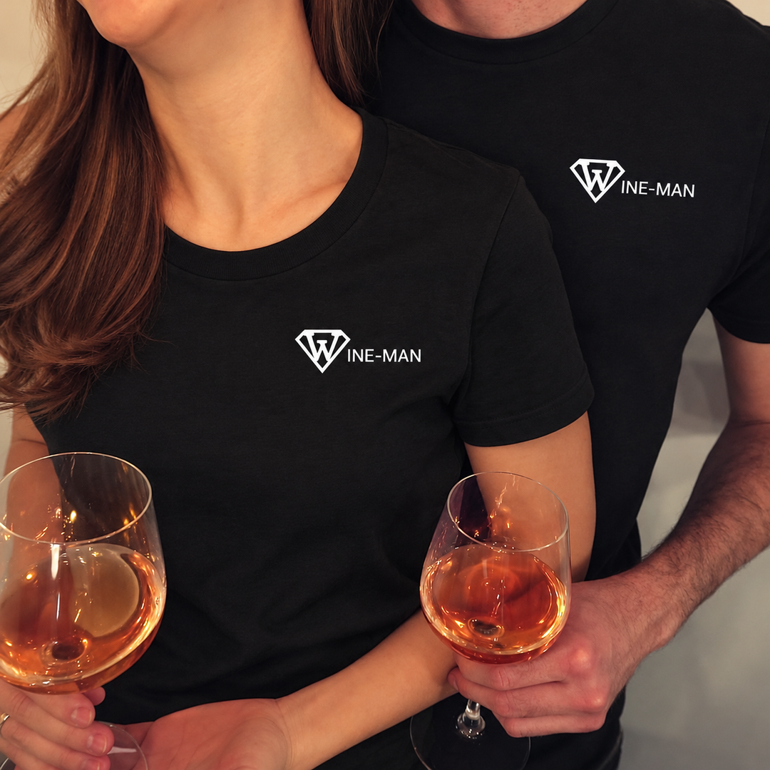 wineman paar beide schwarz ersatz – vorhandene eigene Paaraufnahme, beide Kleidungsstücke mit Originalmotiv digital angepasst